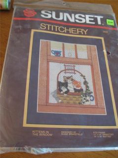 Vtg 1984 Sunset Stitchery Crewel Embroidery Kit KITTENS IN THE WINDOW