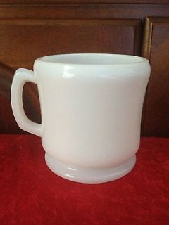 Milky White Diner Restaurant Coffee Mug   tea cup glass vintage retro