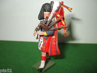 VINTAGE BRITAINS SWOPPET, EYES RIGHT, HIGHLAND PIPER in very good