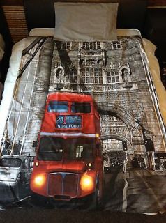 London Tower Bridge Bus Duvet Set