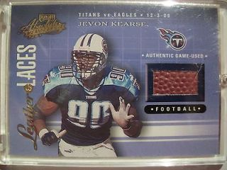 2001 PLAYOFF ABSOLUTE LEATHER AND LACES JEVON KEARSE , TITANS  BOX