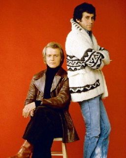 STARSKY AND HUTCH GLASER IN THAT CARDIGAN SOUL LEATHERS