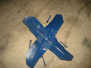 67 68 69 70 ford mustang original four blade fan with bolts oem blue