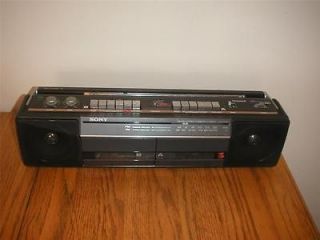 SONY SOUND RIDER CFS W301 BOOMBOX AM FM RADIO STEREO CASSETTE RECORDER