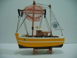 Collectible Hand Made Display Wooden Fishing Trawler 8.5L & 8.5H New