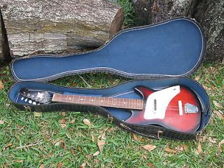 VINTAGE KENT ELECTRIC GUITAR IN GOOD CONDITION,