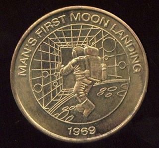 MOON LANDING, MAN;S FIRST 1969 MILLENIUM COIN/TOKEN (S521)