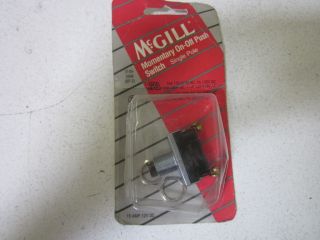 MCGILLN 0100 3998 MOMENTARY ON OFF PISH SWITCH SINGLE POLE *NEW IN A