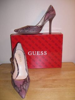 GUESS Carrie pink multi leather pump NIB