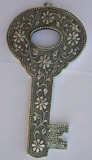 KEY HOLDER Home Wall Decoration antique silver tone tribal gothic