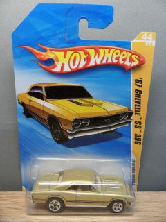 2010 Hot Wheels 1 64 New Models 1967 Chevy Chevelle SS 396 44 Gold 5S