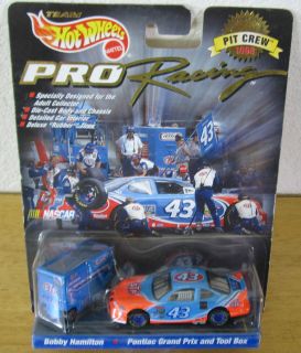 Hot Wheels Pro Racing Pit Crew Pontiac Grand Prix Tool Box 43