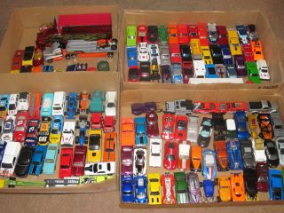 Huge Lot Hot Wheels Matchbox 152 Toy Cars Trucks Loose Mixed