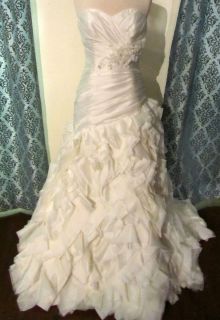 Alandra An Authentic Maggie Sottero Designer Gown Ivory in Size 12