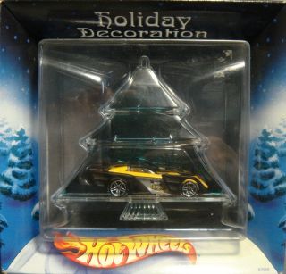 BUYING A BRAND NEW, IN BOX, HOT WHEELS HOLIDAY DECORATION ORNAMENT
