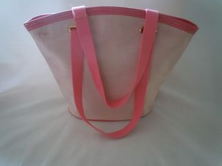 This is a cute tote bag from Bath & Body Works.