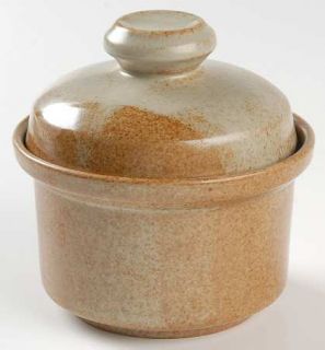 Iron Mountain White Top Sugar Bowl & Lid, Fine China Dinnerware   Stoneware, Bei