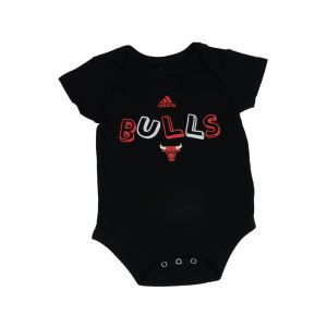 Chicago Bulls adidas NBA Newborn 3 Pack Creepers