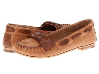Lucchese Decker Moccasin Womens Slip on Shoes (Taupe)