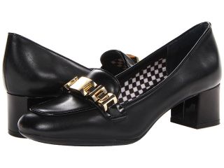 Isaac Mizrahi New York Kimmie 3 Womens 1 2 inch heel Shoes (Black)