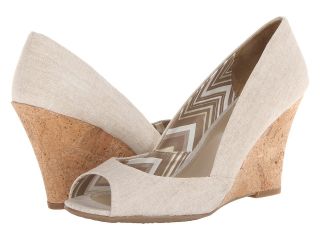 Fergalicious Timesup Womens Wedge Shoes (Beige)