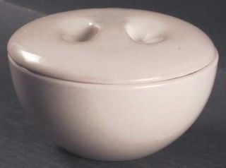 Iroquois Casual Pink Covered Soup Bowl with Coupe Soup Bowl Base, Fine China Din