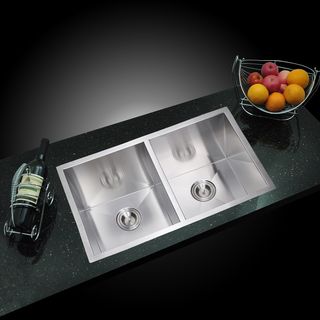 Water Creation 50/50 Double Bowl Undermount Kitchen Sink (31 X 18 Inches)