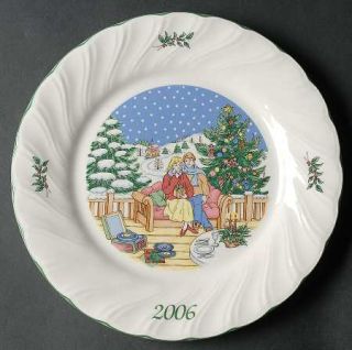 Nikko Happy Holidays 2006 Collector Plate, Fine China Dinnerware   Christmas Tre