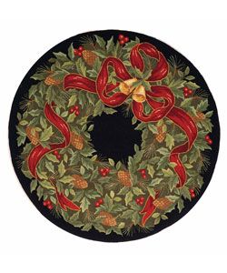 Handmade Holiday Wreath Wool Rug (5 Round) (GreenPattern HolidayMeasures 0.375 inch thickTip We recommend the use of a non skid pad to keep the rug in place on smooth surfaces.All rug sizes are approximate. Due to the difference of monitor colors, some 