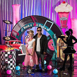 Ultimate Set The Stage Fifties Party Kit