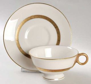 Haviland Claridge Footed Cup & Saucer Set, Fine China Dinnerware   New York, Gol