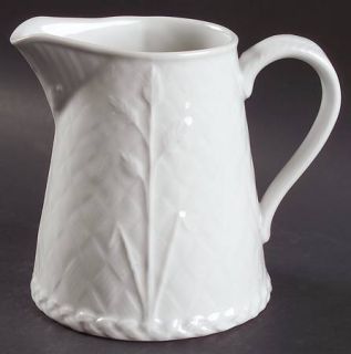Royal Worcester Gourmet (Embossed) 24 Oz Pitcher, Fine China Dinnerware   All Wh