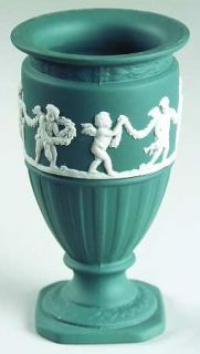 Wedgwood Cream Color On Spruce Green Jasperware Eros Laurel Vase, Fine China Din