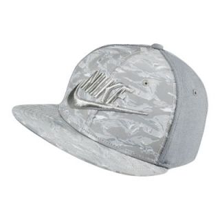 Nike True Silver Storm Adjustable Hat   Reflective Silver