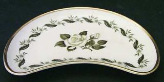 Royal Worcester Bernina Crescent Salad Plate, Fine China Dinnerware   White Flow